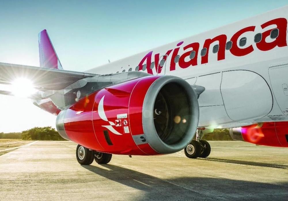 ¿Qué aerolíneas viajan a Cancún desde Colombia?