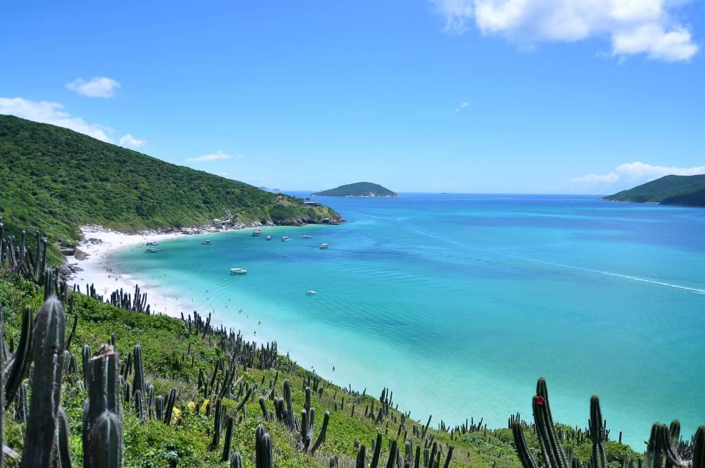 Passagens aéreas baratas para Cabo Frio.