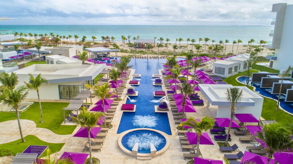 Los hoteles más nuevos en Cancún - Planet hollywood