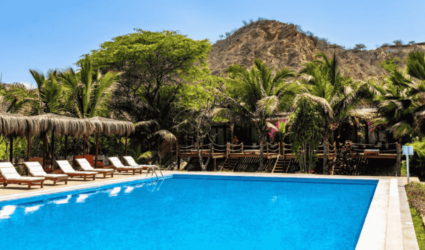 Comodidad y excelente ubicación ofrece el Bungalows & Suites Punta Camarón