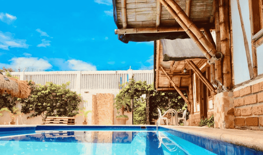 Comodidad y servicios de calidad de Hostal Victoria Club A&C