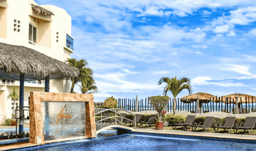Descubre los mejores hoteles en Chachalacas