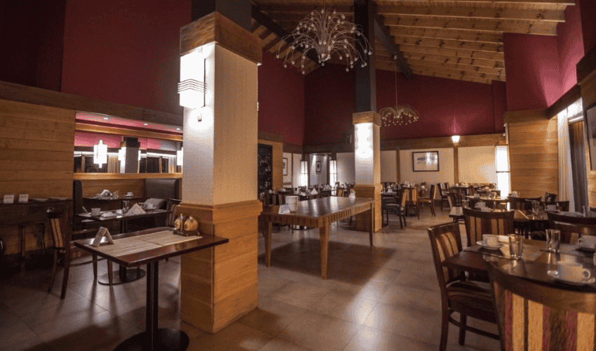 Conocé los mejores hoteles en El Calafate: Rochester Calafate y su restaurante