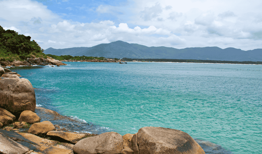 Descubrí lo mejor de Florianópolis con los paquetes turísticos en feriado de carnaval.