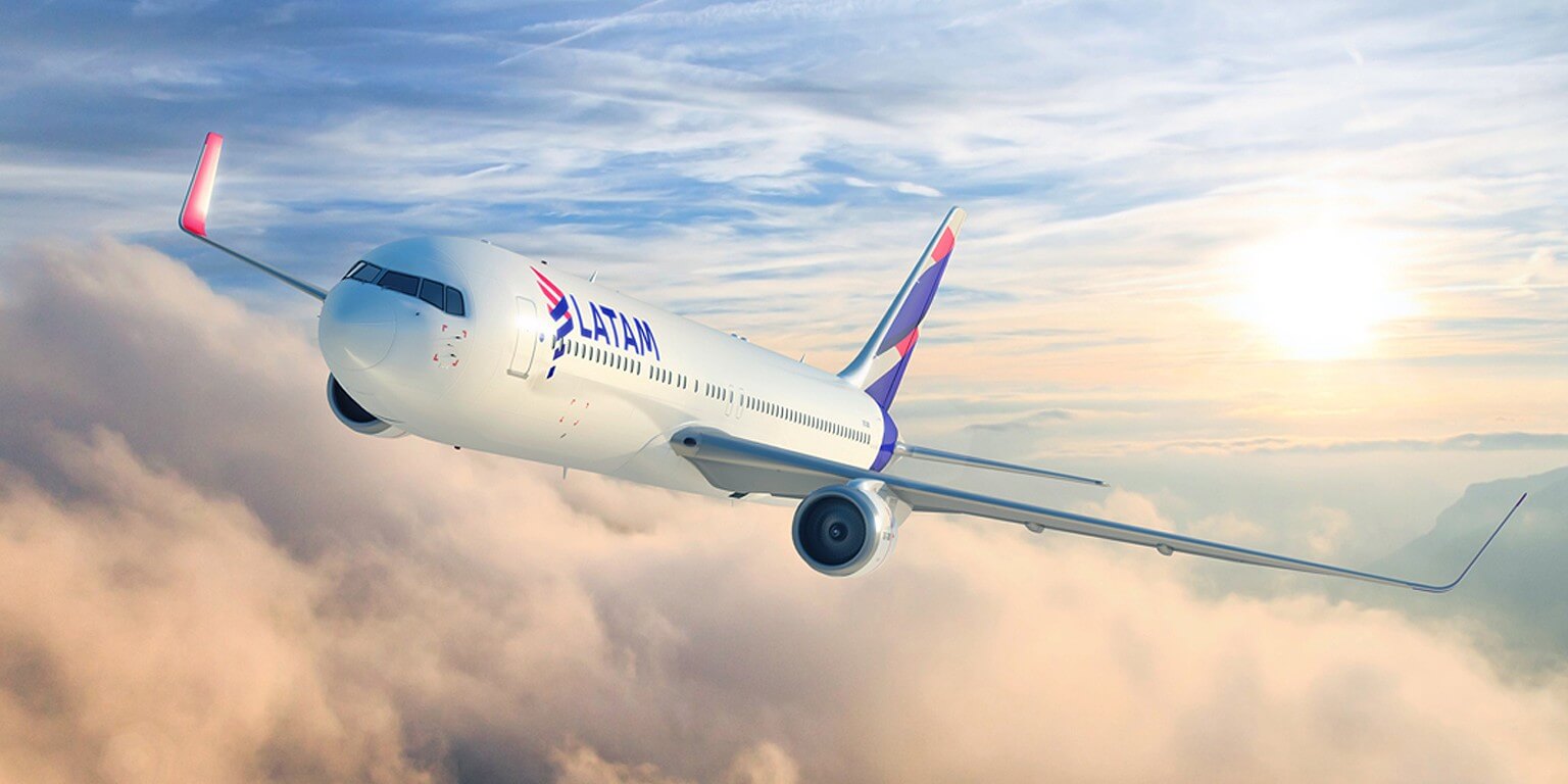 Quando comprar passagens aéreas baratas Latam Brasil?