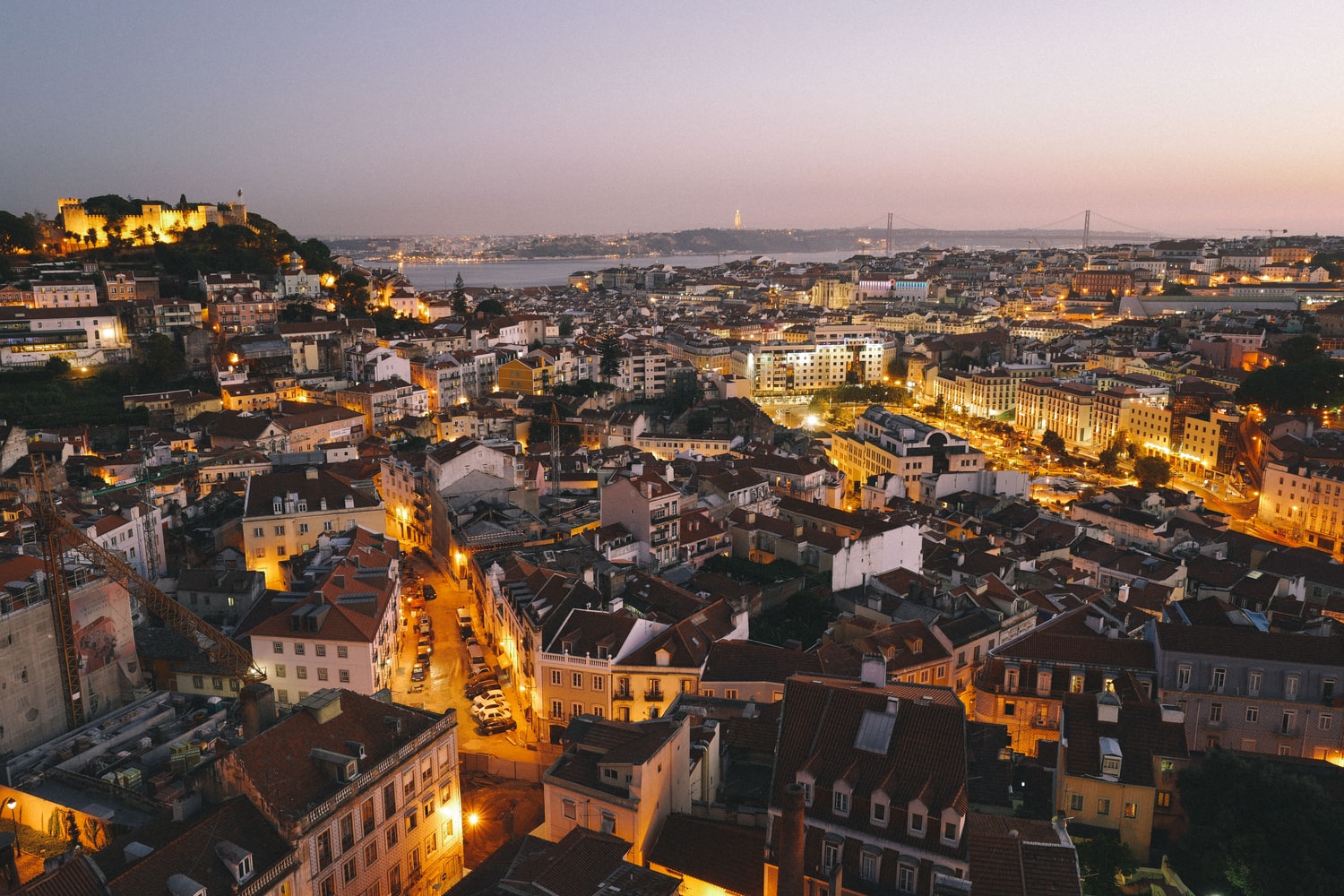 Passagens aéreas para Portugal no Turismocity.